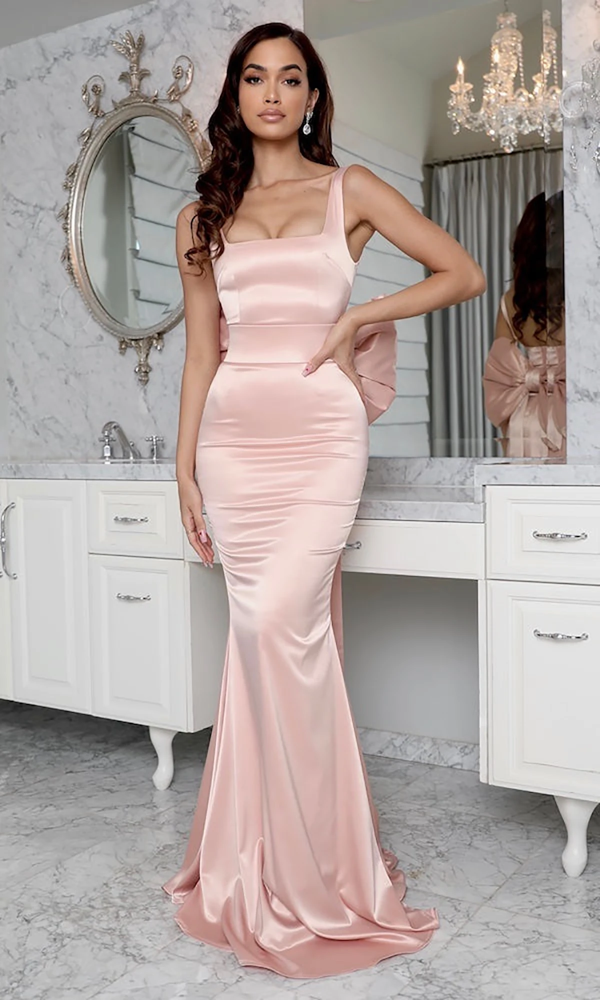 2024 Элегантные Розовые вечерние платья Русалки Без рукавов с простым квадратным воротником и открытой спиной, Вечернее платье для выпускного вечера с большим бантом.
